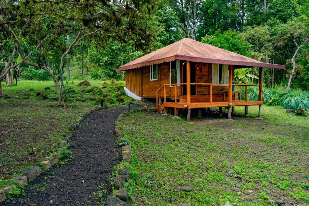 Galapagos Cabanas Eden Bellavista  Exterior foto